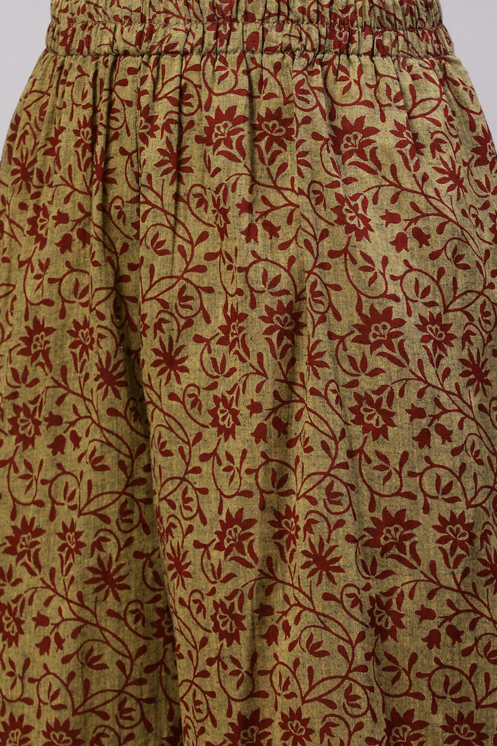 Red Cotton Woven Unstitched Suit Set image number 3