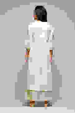 Off White Cotton Straight Printed Kurta Capri Suit Set image number 4