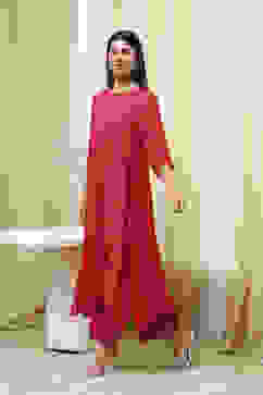 Red Shantoon Asymmetric Suit Set image number 3