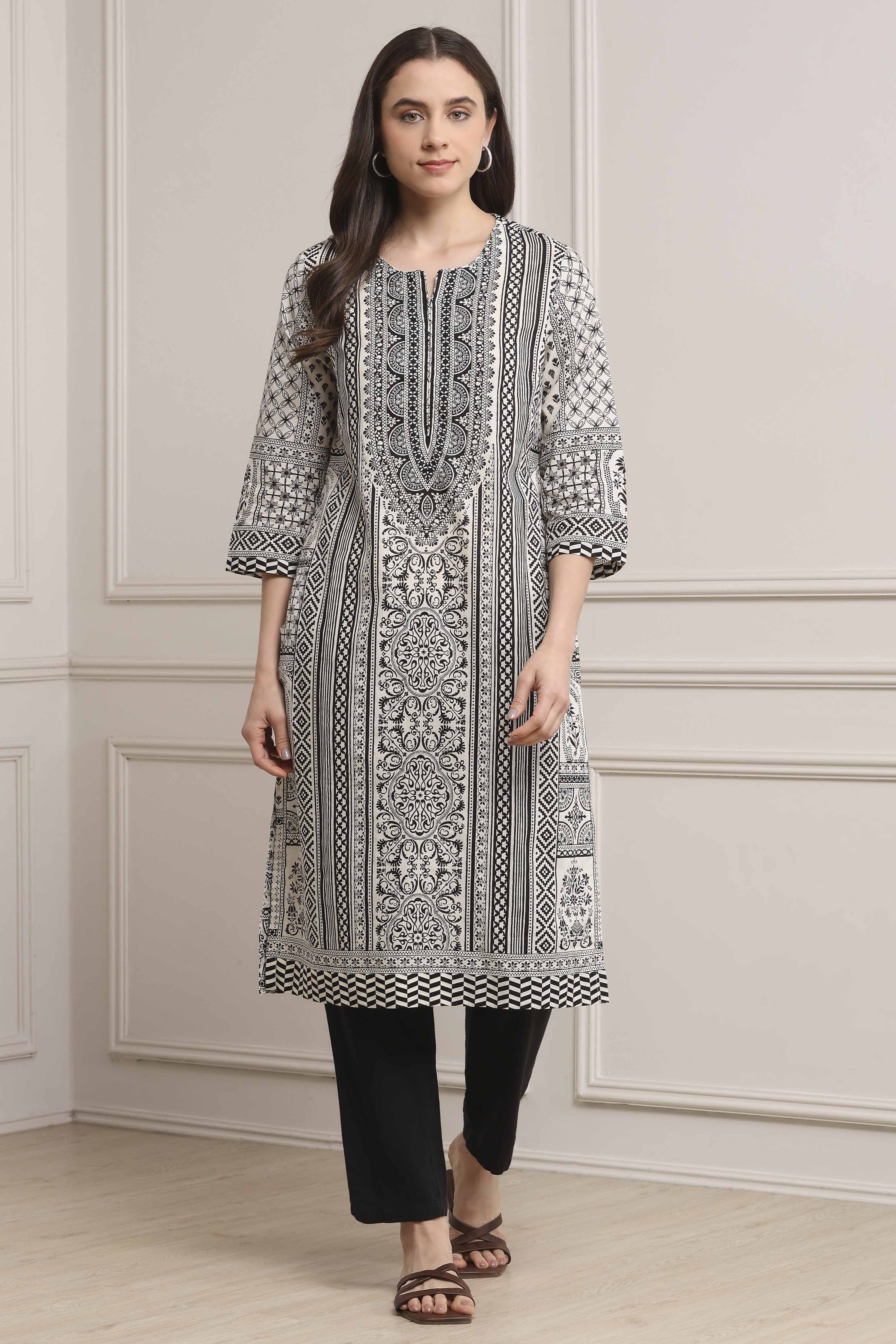 White Cotton Printed Straight Kurta image number 5