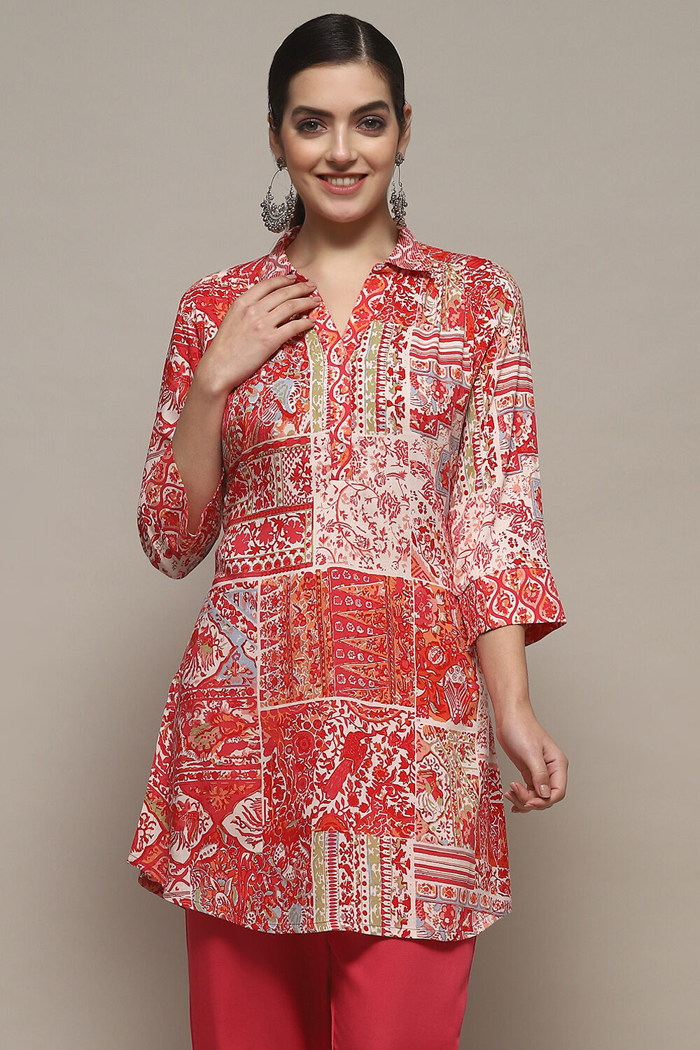 Fuschia Viscose Rayon Straight Kurti image number 2