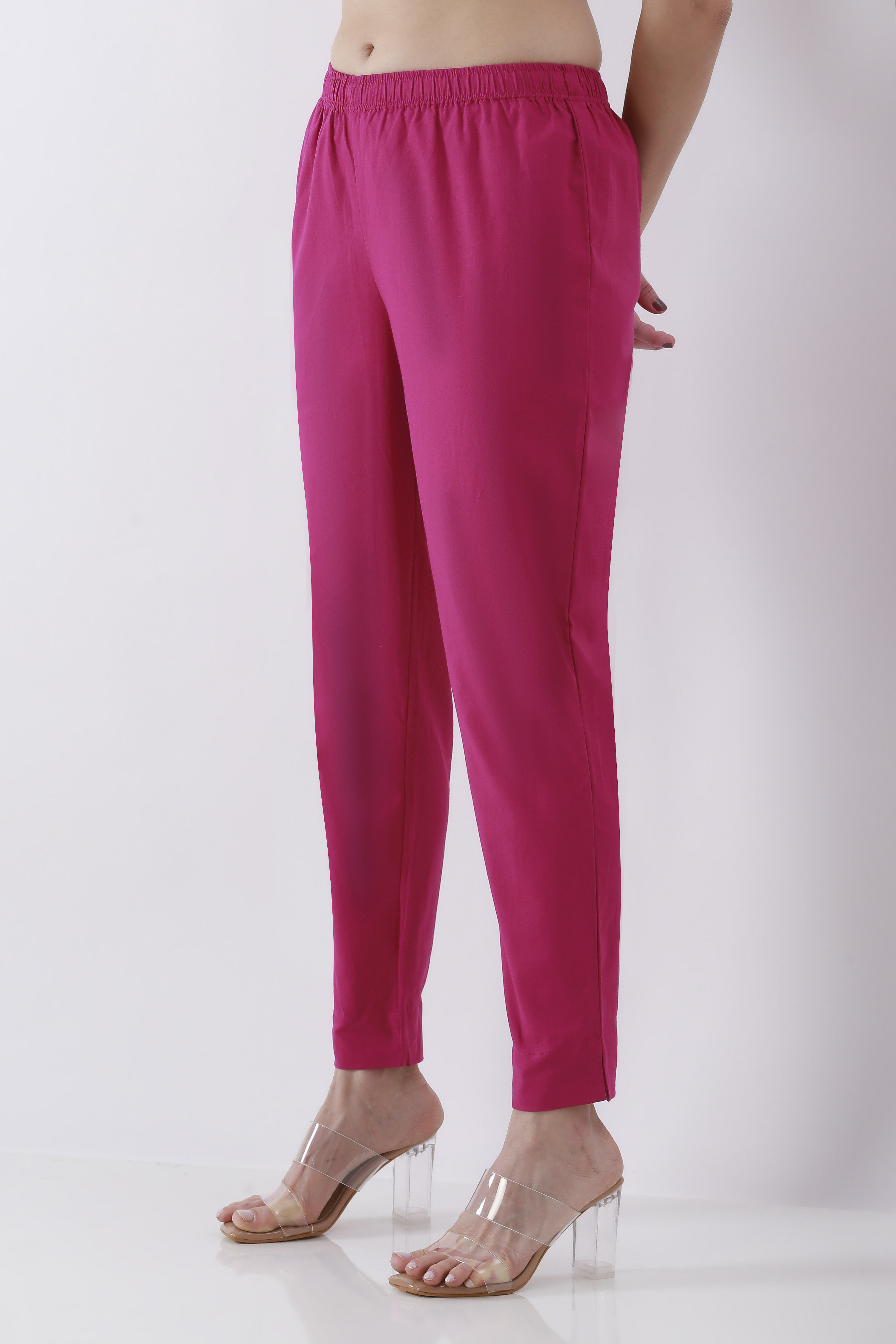 Bottle Green Cotton Solid Fitted Pants image number 2