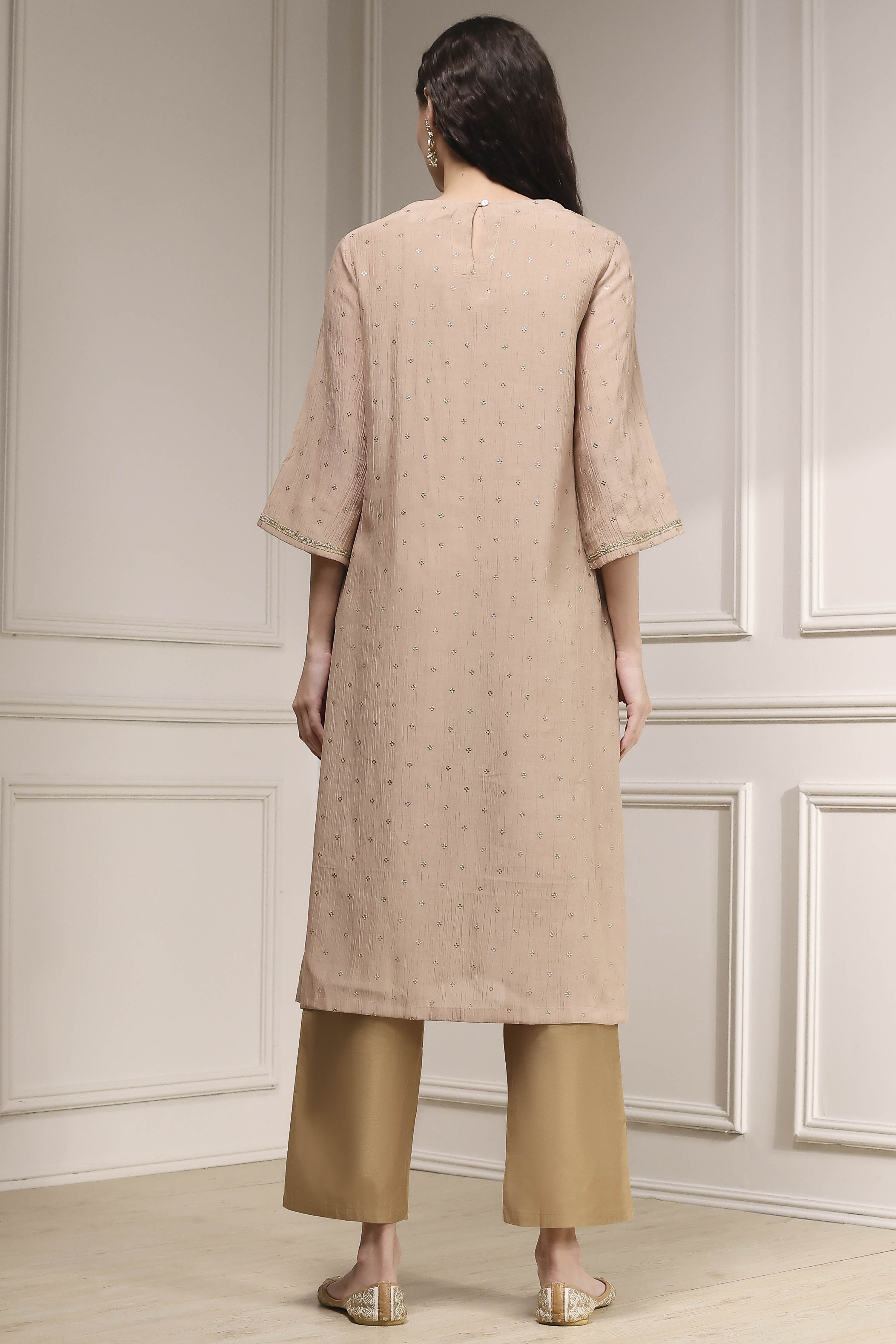 Nude-Toned Metallic Pattern Straight Kurta image number 3
