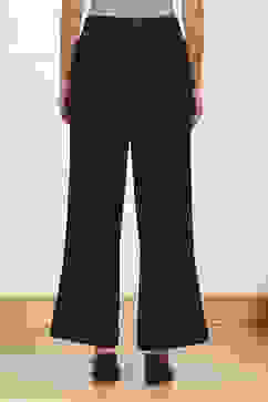 Navy Blue Solid Relaxed Fit Pants image number 5