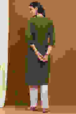 Green Cotton Blend Solid Regular Fit Straight Kurta image number 3