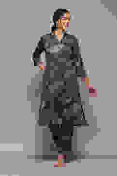 Lavender Poly Spandex Straight Printed 2 Piece Set image number 3