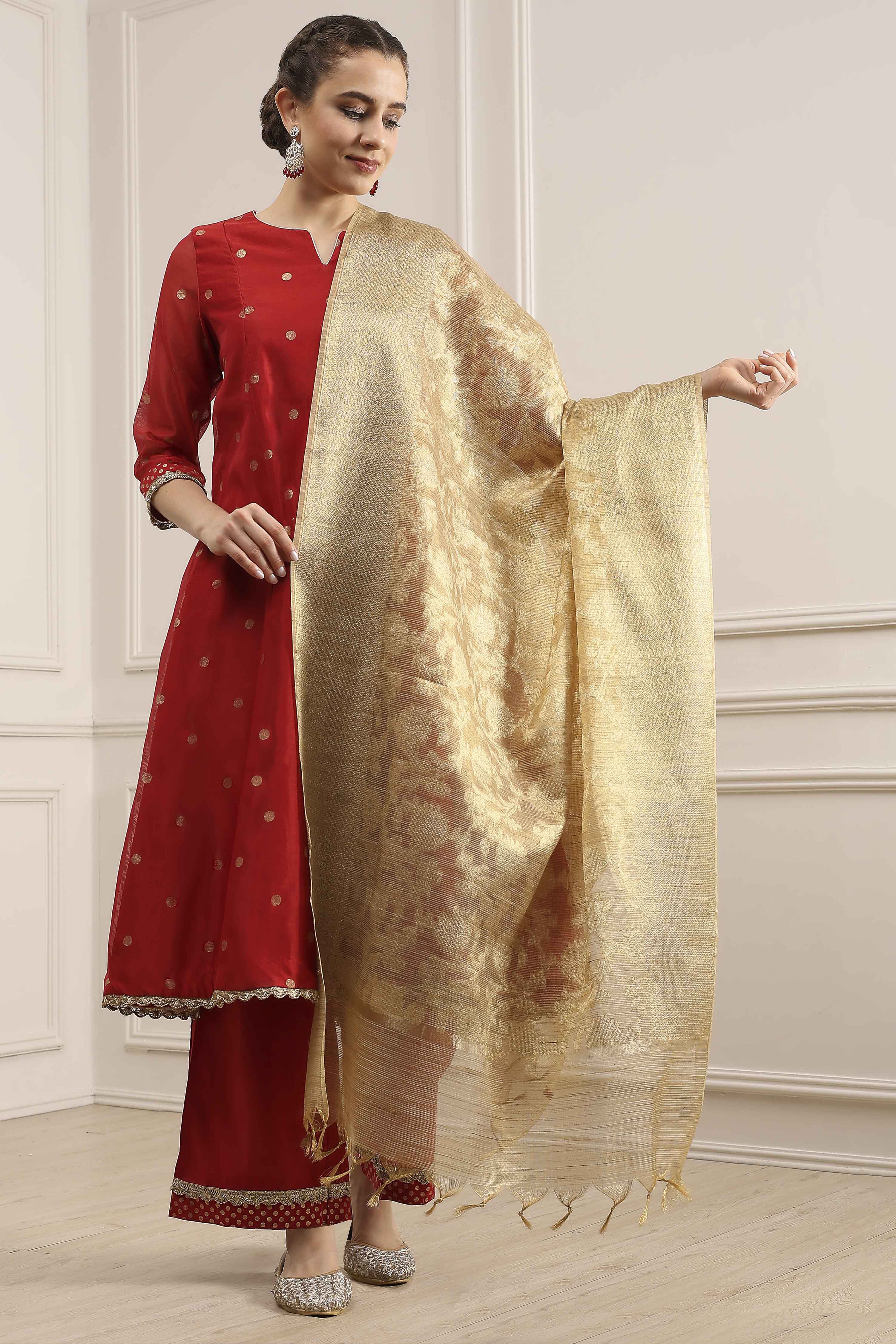 Gold Polyester Yarndyed Dupatta image number 1
