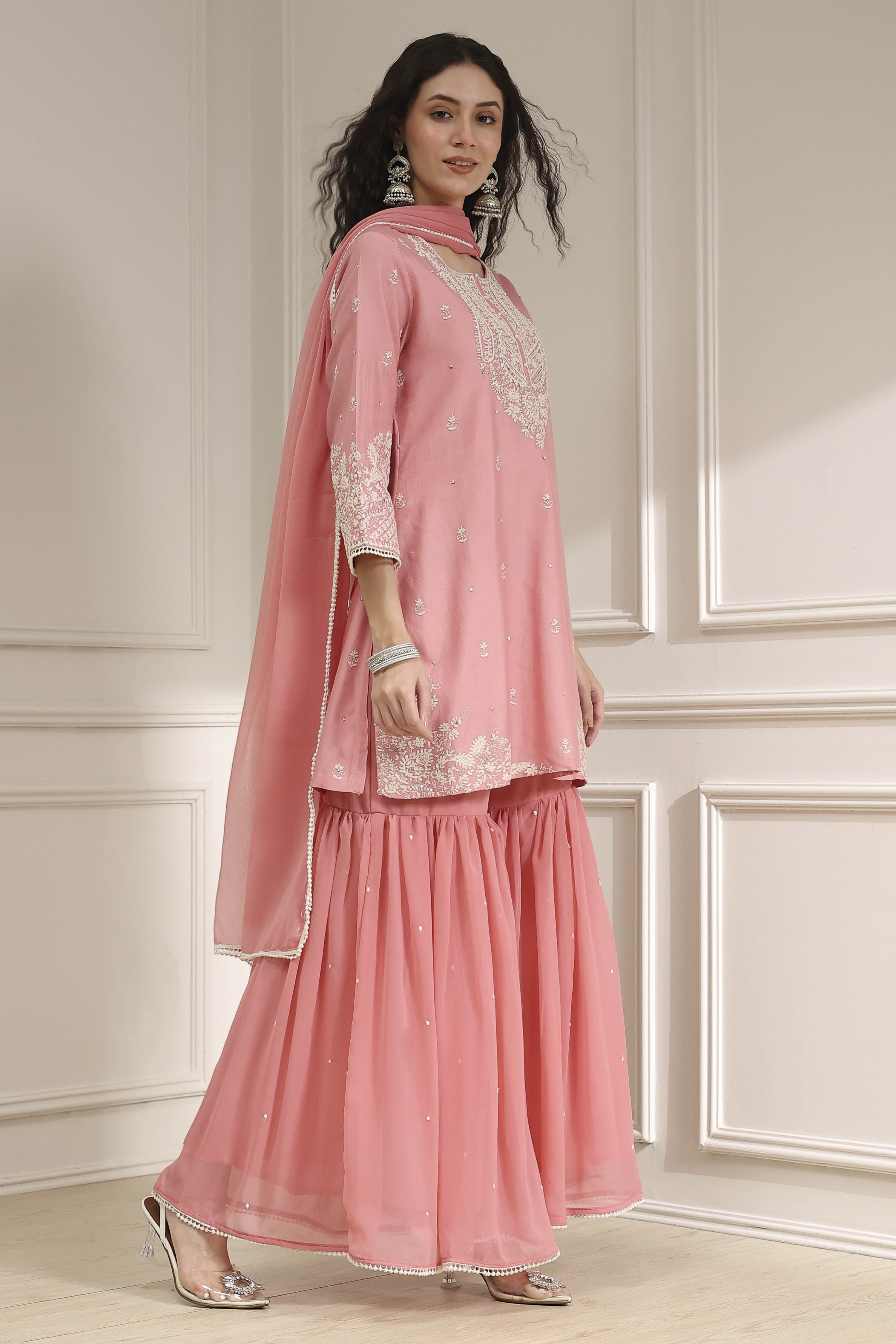 Light Pink Cotton Silk Embroidered Straight Suit Set image number 5
