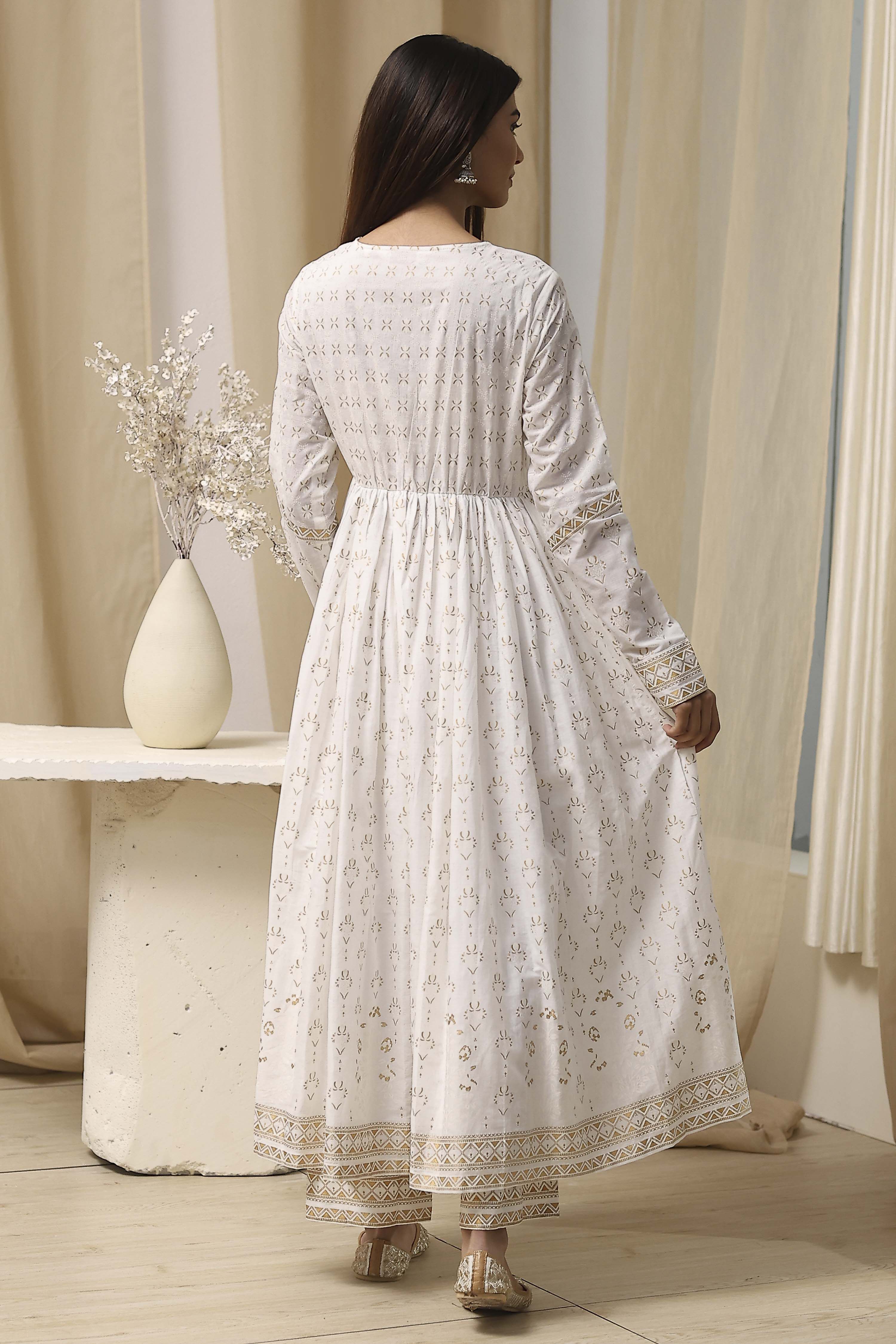 Onion Pink Cotton Printed Anarkali Suit Set image number 4