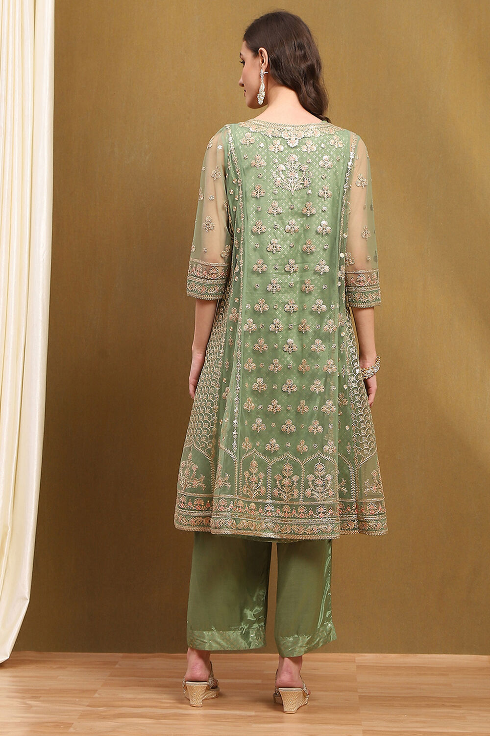 Green Net Embroidered Festive Kalidar Suit Set image number 4