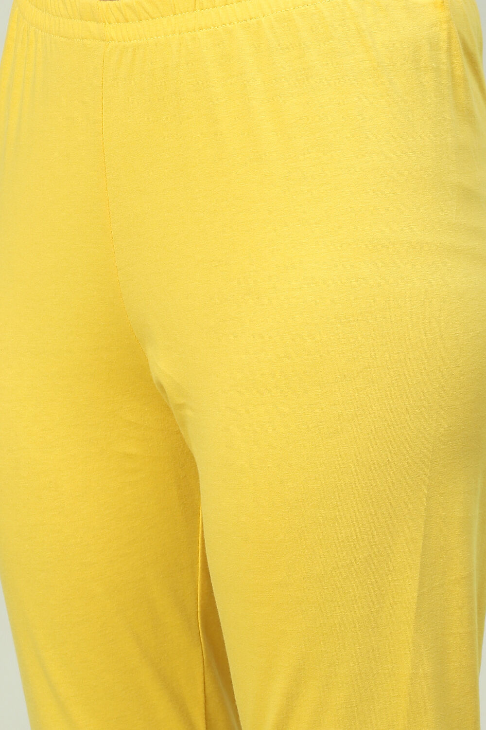 Peach Straight Kurta Churidar Suit Set image number 2