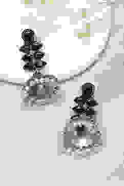 Oxidised Black Alloy Earrings image number 0