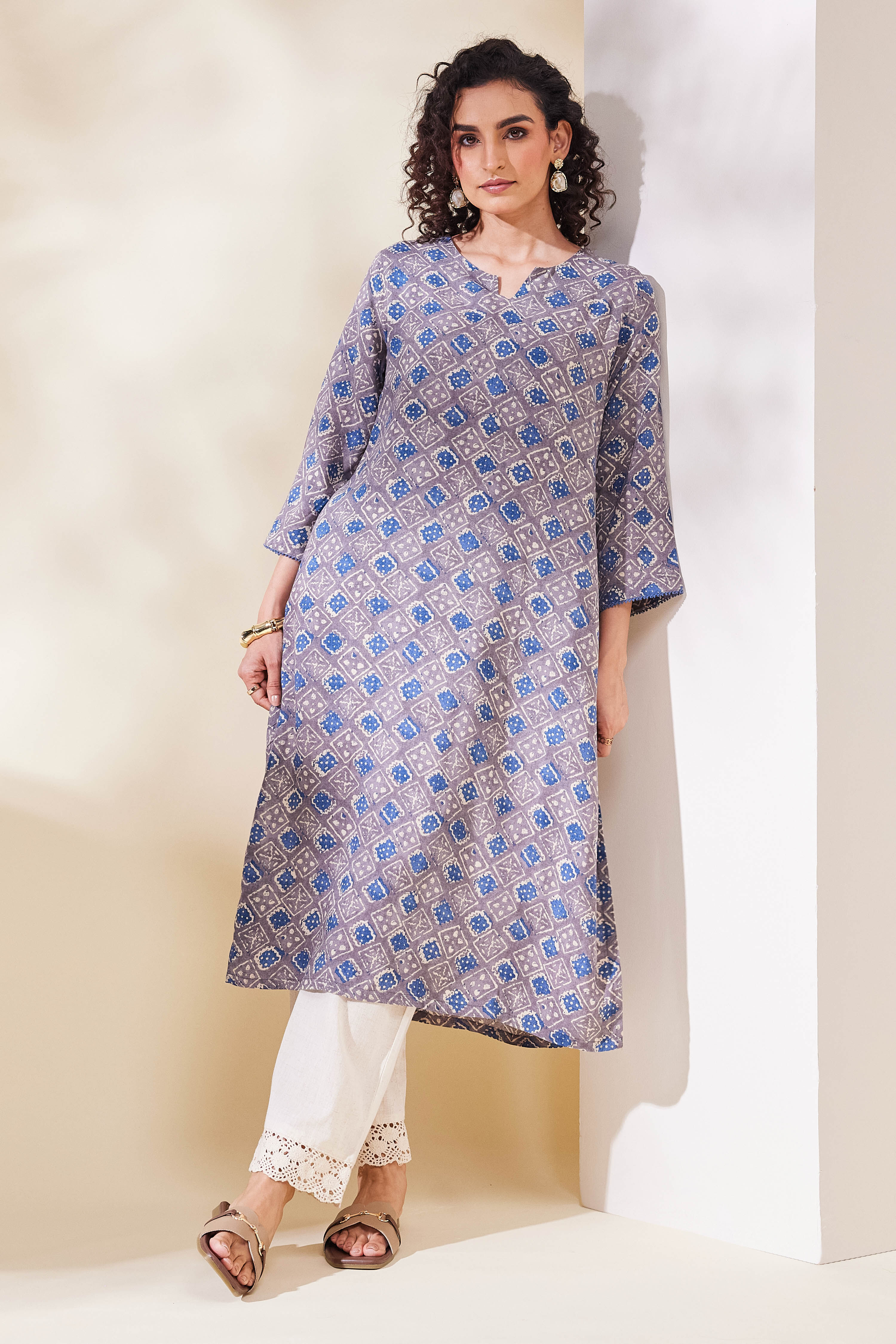 Grey Viscose Rayon Straight Kurta image number 0