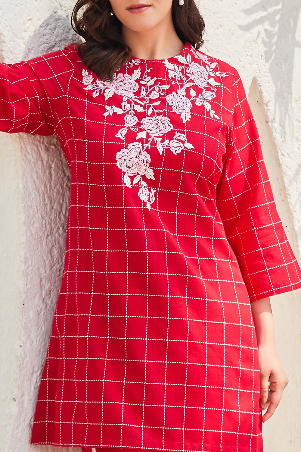 Red Cotton Straight Suit Set image number 1