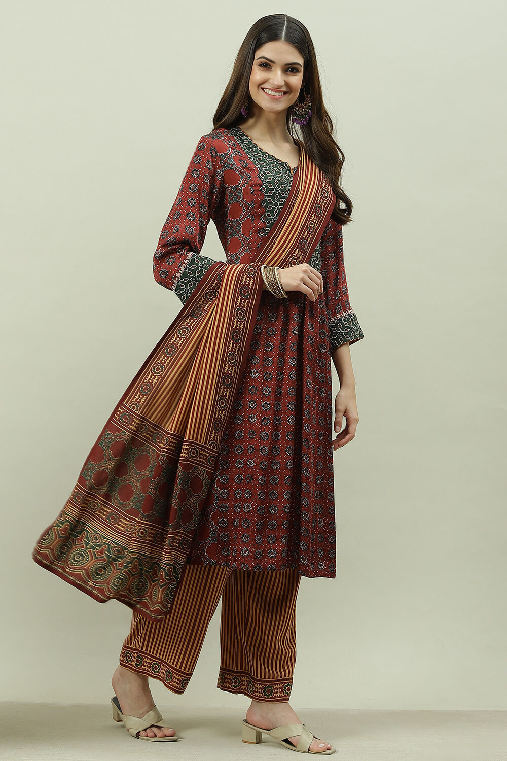 Maroon and Green Viscose Flared Kurta Palazzo Suit Set image number 0