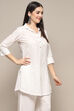 White Cotton Embroidered Straight Short Kurta image number 4