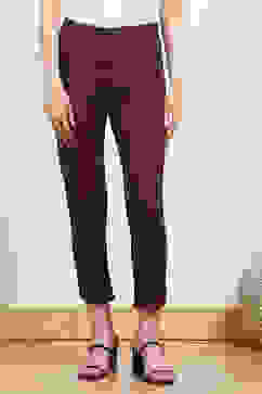 Burgundy Cotton Solid Jeggings image number 4