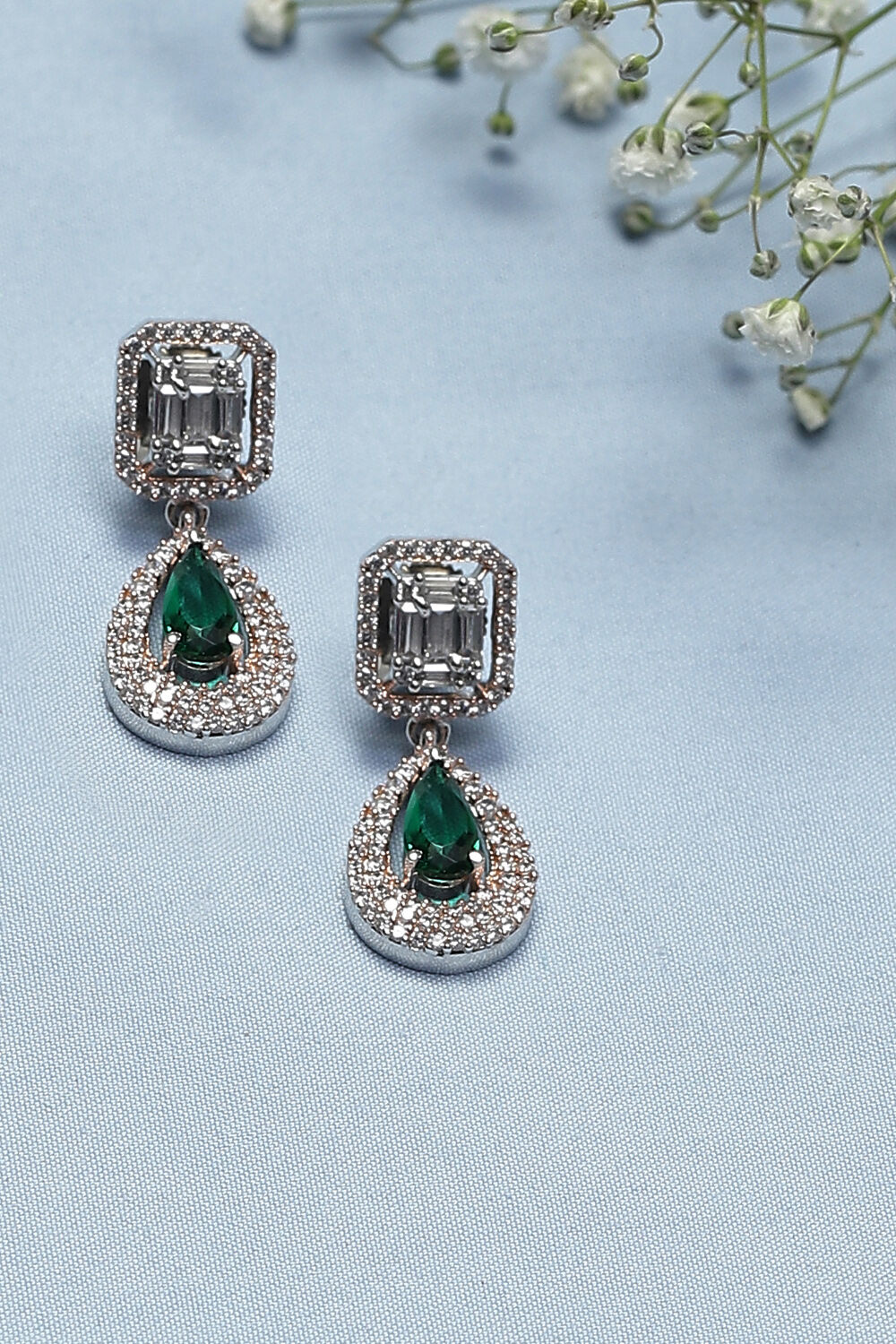 Green Earrings image number 0