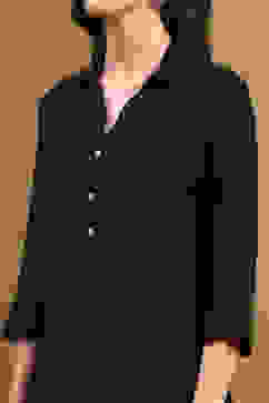 Black Solid Shirt Collar Straight Short Kurti image number 1