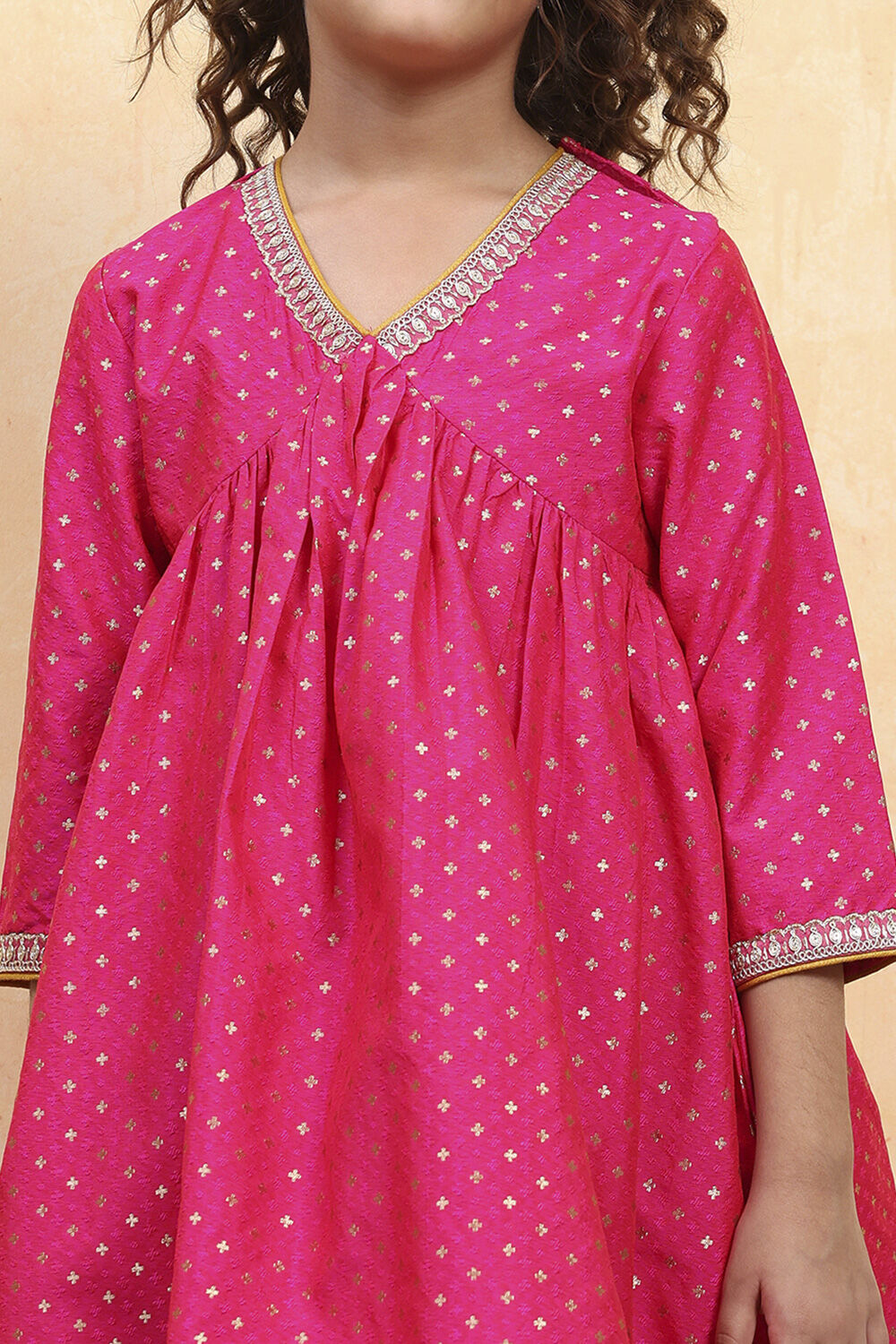 Pink Polyester Yarndyed Gathered Suit Set image number 1