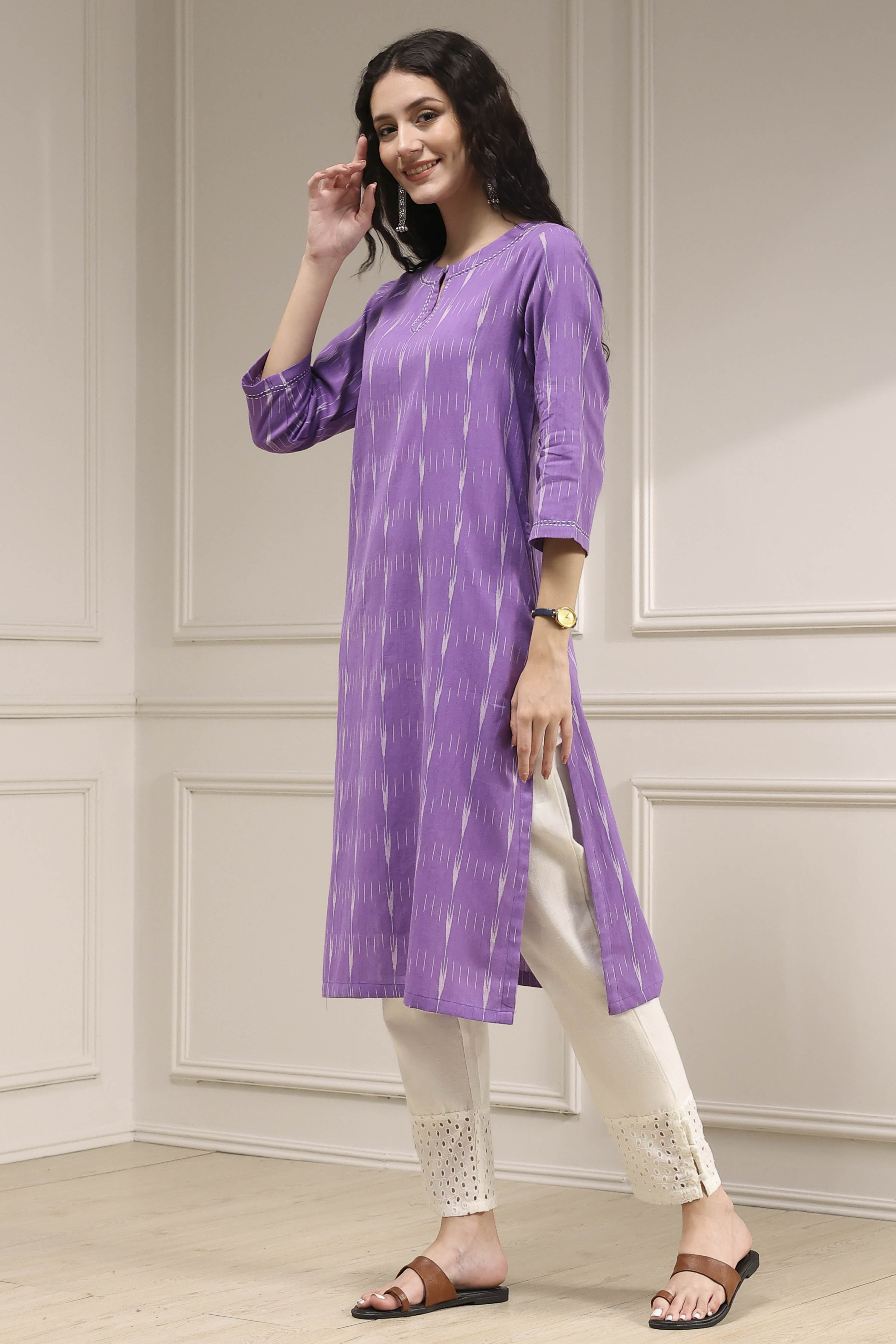 Purple Cotton Ikat Straight Kurta image number 2