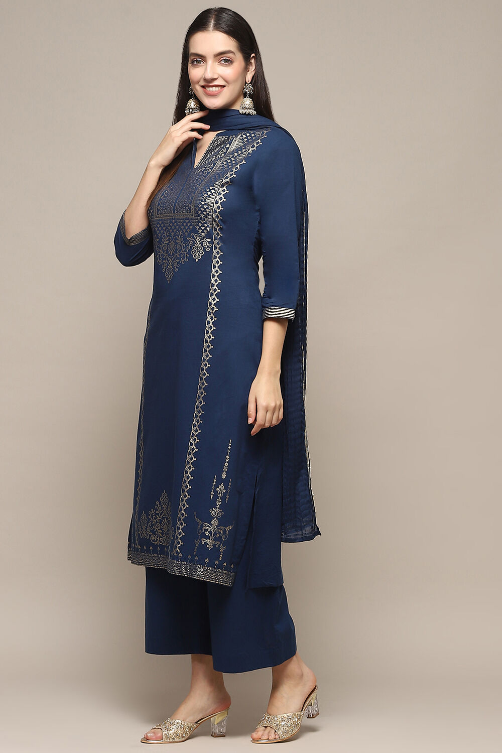 Deep Red Cambric Relaxed Kurta Palazzo Suit Set image number 4