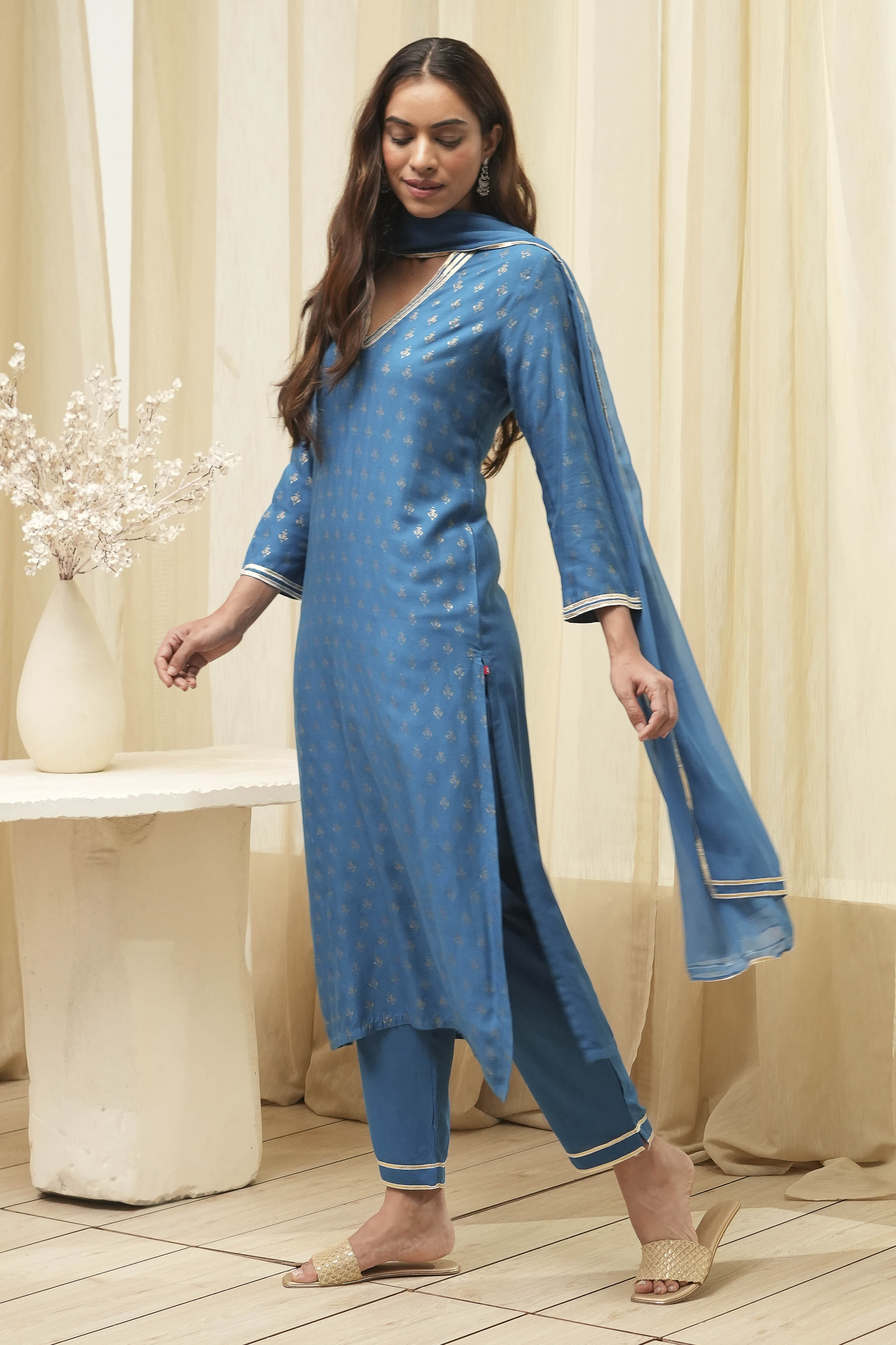 Blue Rayon Straight Kurta Pant Suit Set image number 3