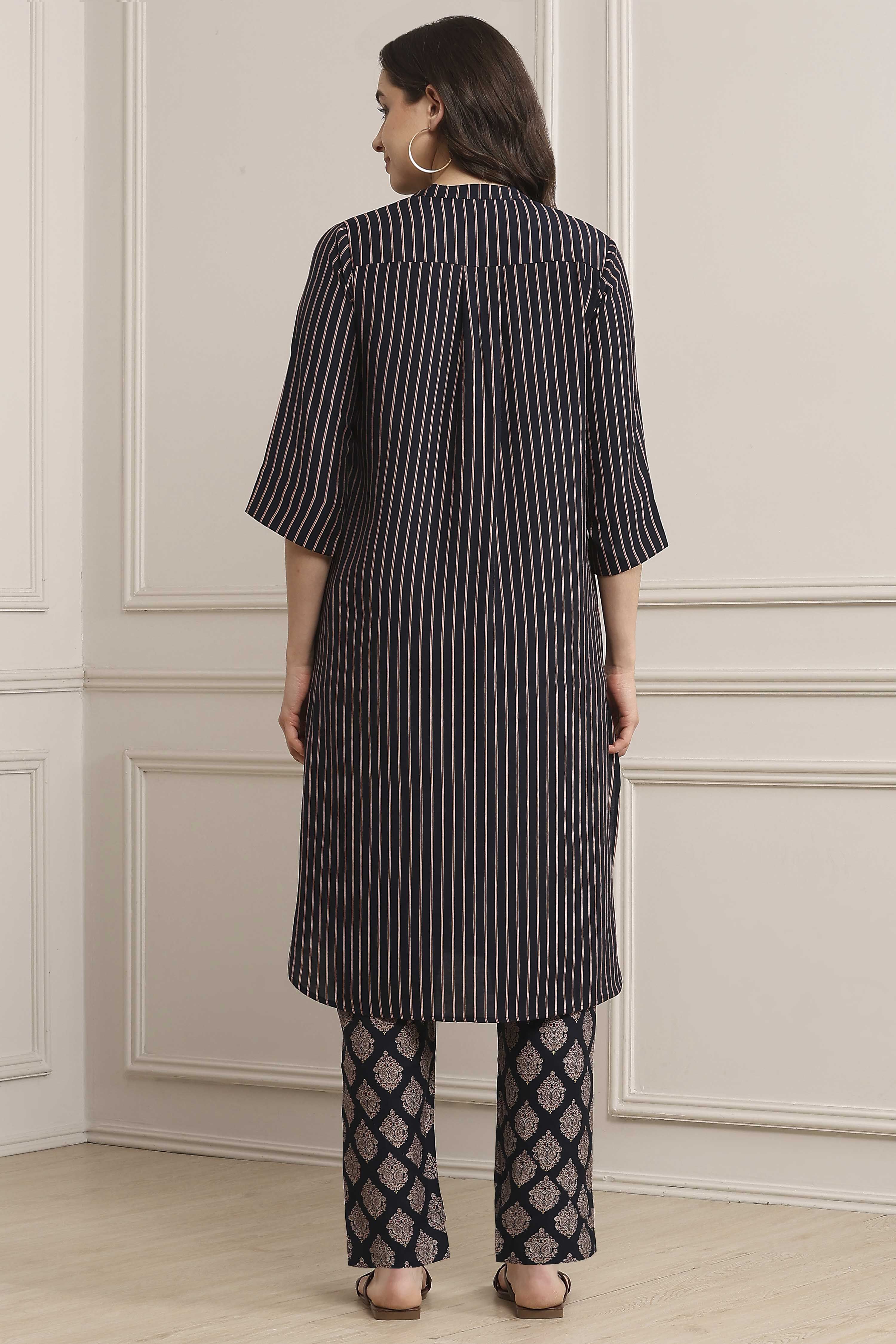 Red Poly Viscose Printed Kurta Set image number 4