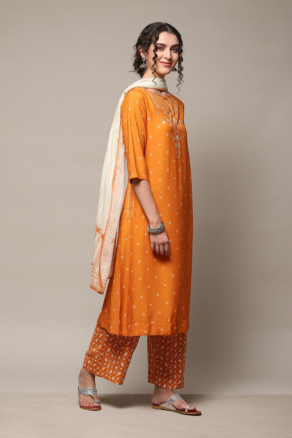 Off White Cotton A-Line Kurta Palazzo Suit Set image number 6