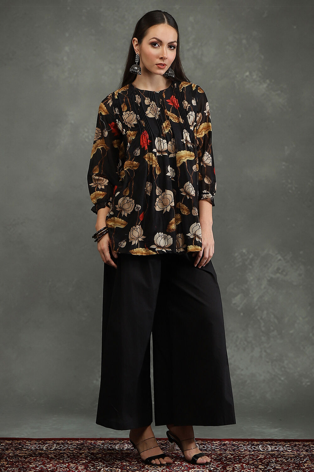 Cream-Colored Silk Chanderi Floral Printed Gathered Co-ord Set image number 5