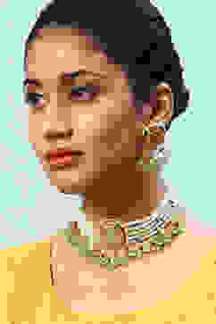 Green Brass Necklace Set image number 2