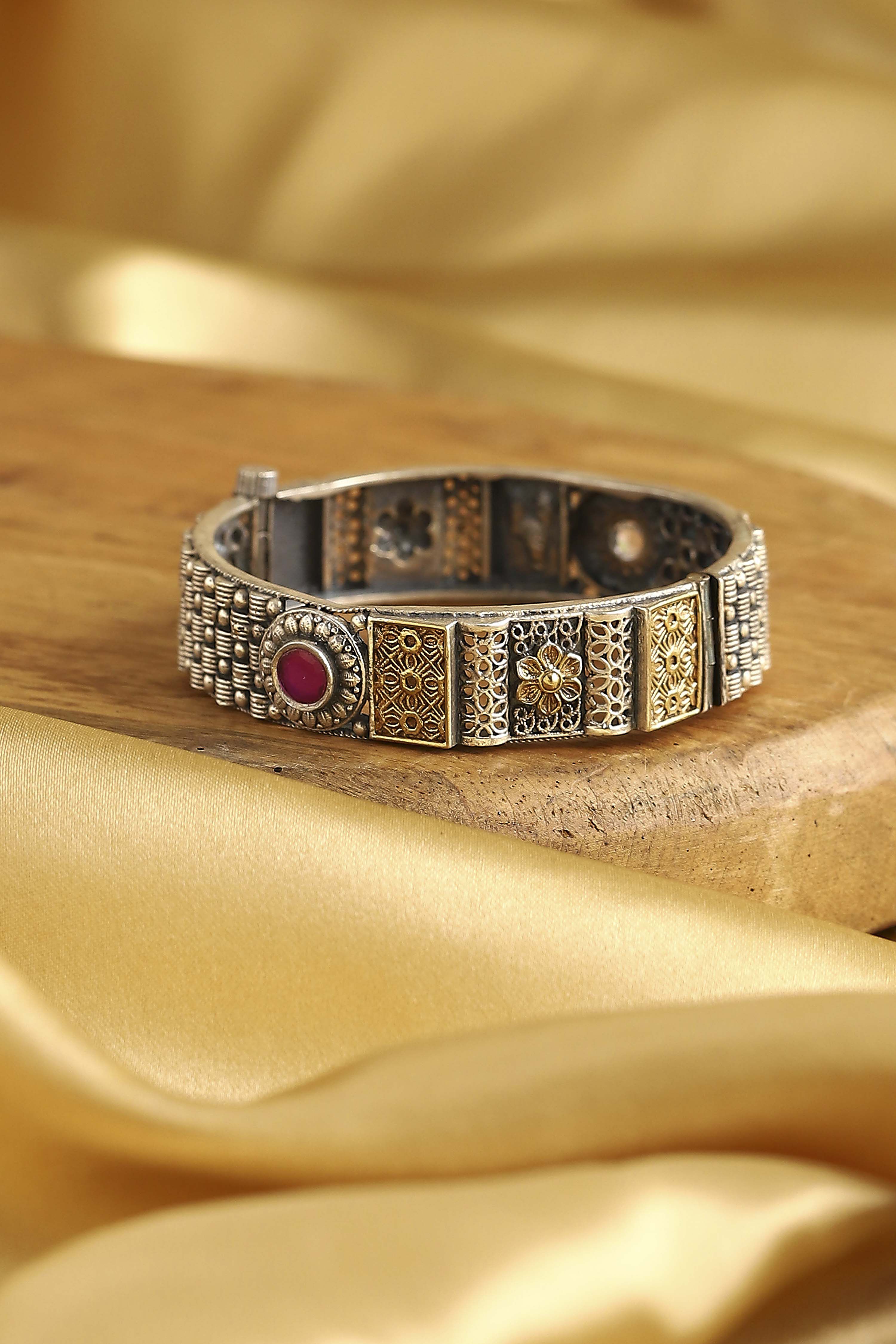 Dark Pink Brass Oxidised Bangles image number 2