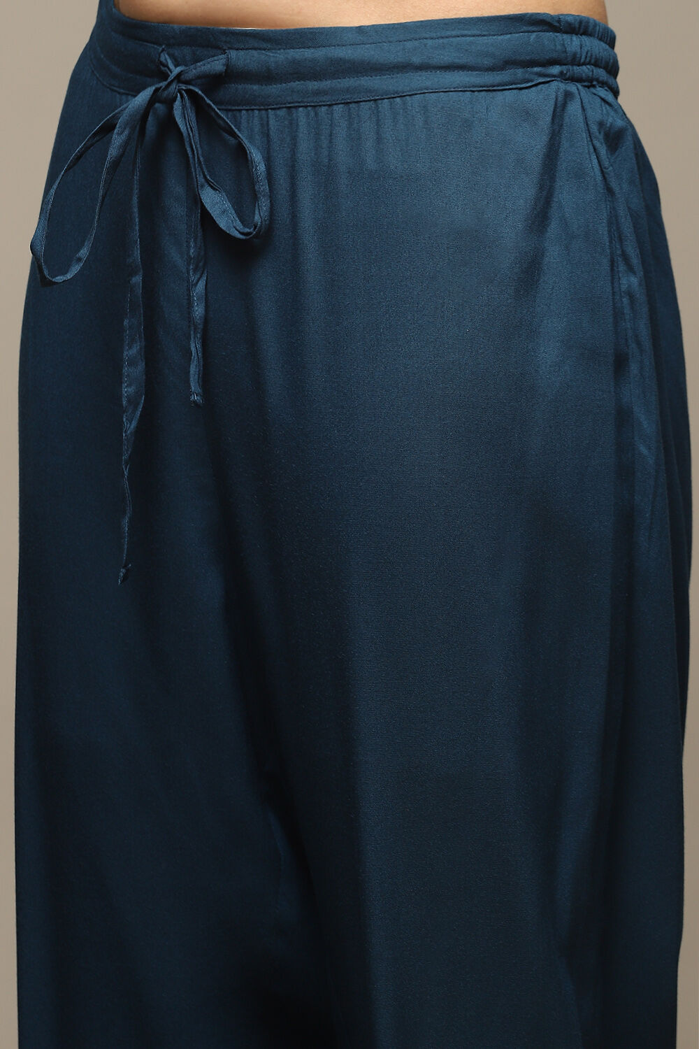 Teal Rayon Straight Kurta Pants Suit Set image number 2