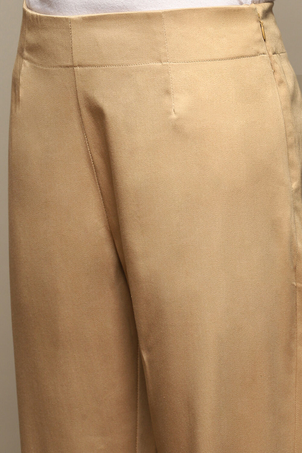 Black Cotton Relaxed Pant image number 1