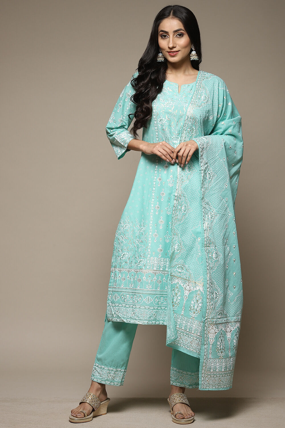 Sea Green Cotton Straight Kurta Pants Suit Set image number 5