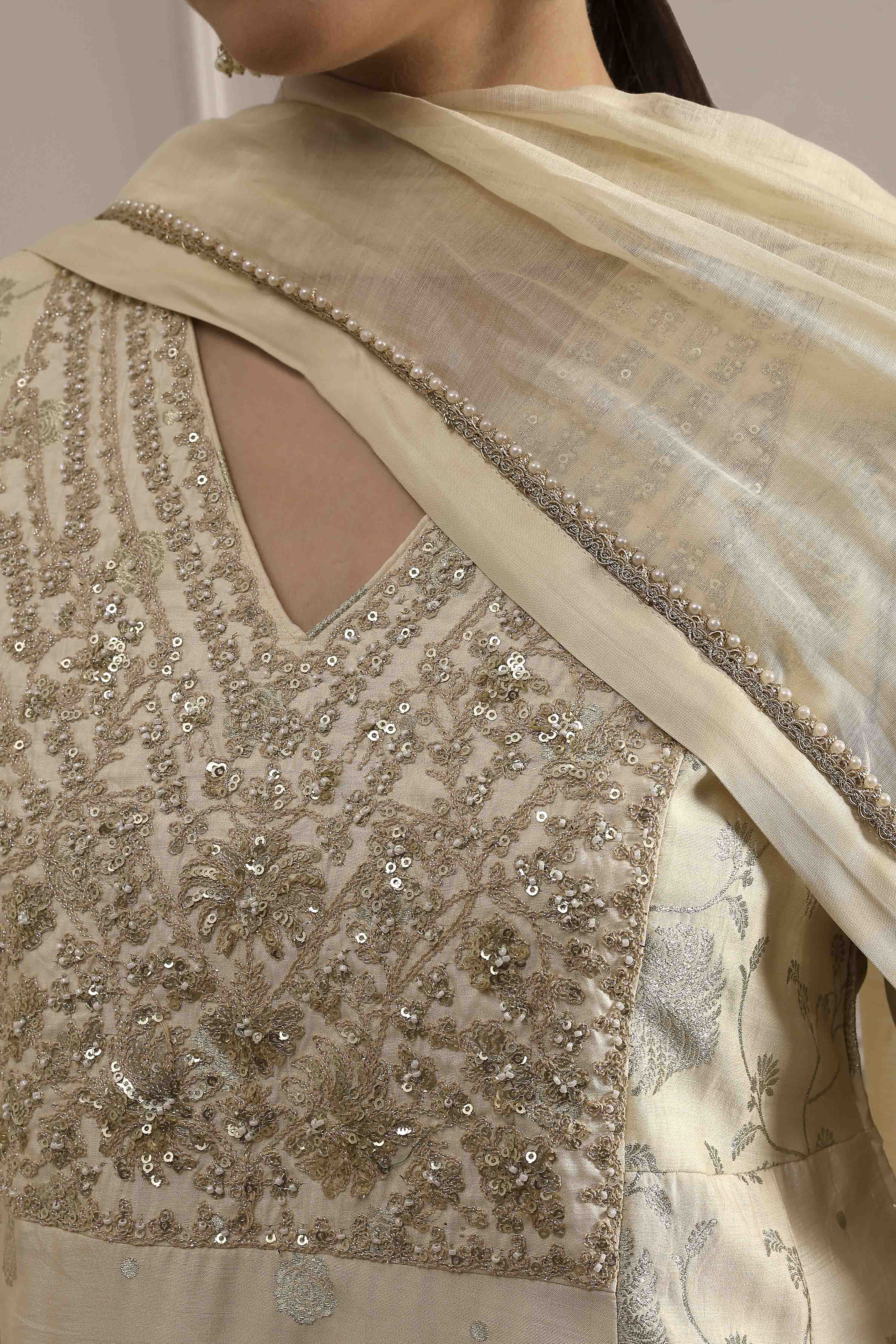 Natural White Silk Straight Yarndyed Suit Set image number 1