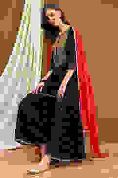 Black Embroidered Festive Straight Suit Set image number 7