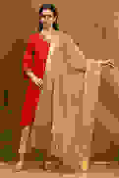 Camel Poly Silk Dupatta image number 4