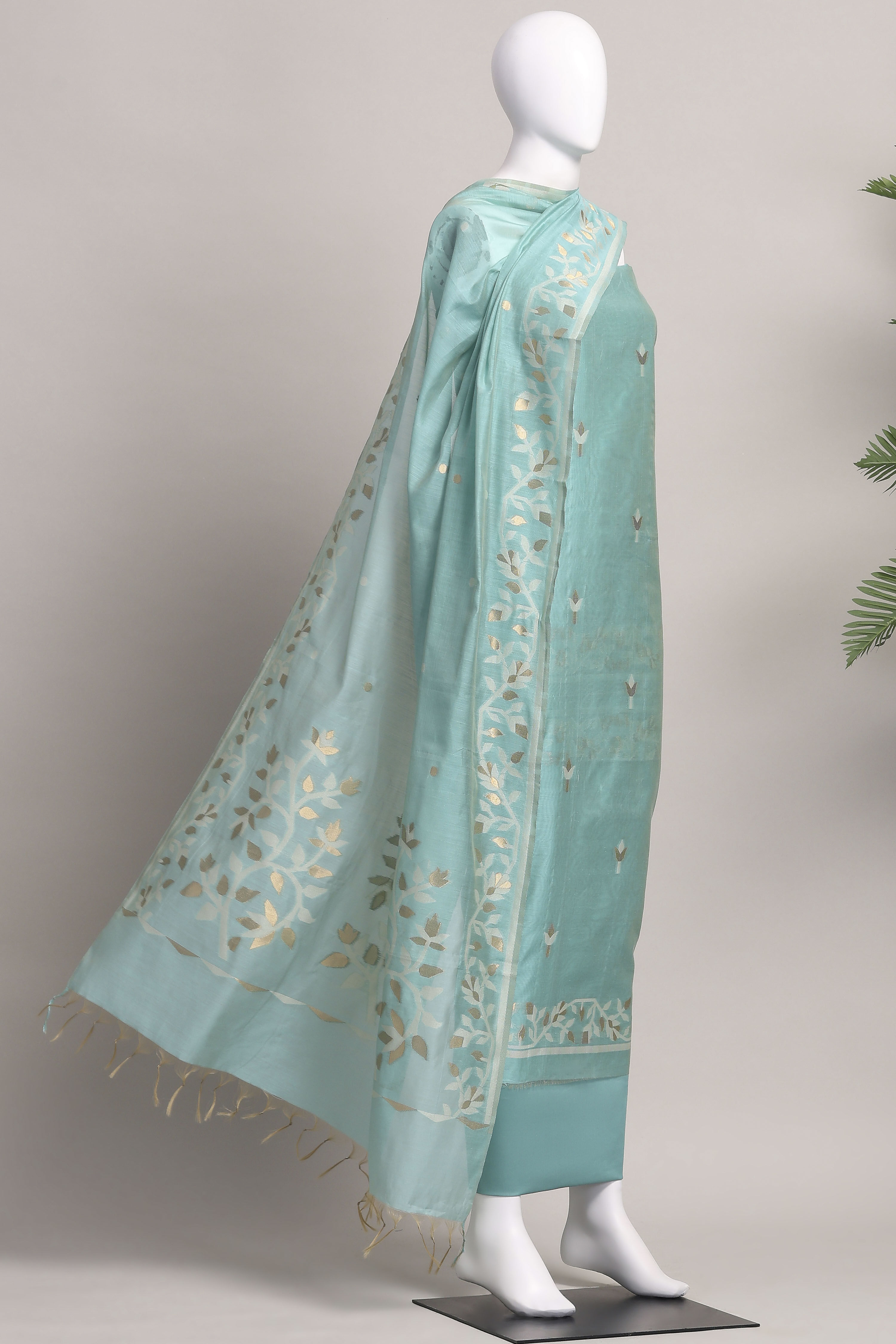 Blue Cotton Jamdani Unstitched Suit Set image number 4