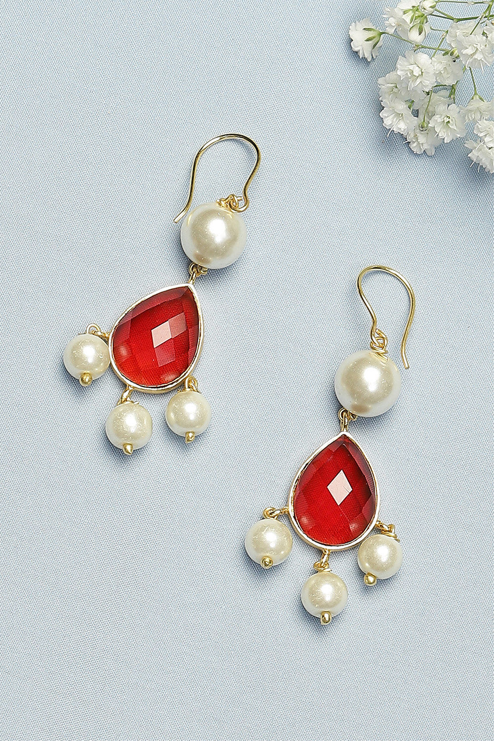 Red Pearl Drop Earrings image number 0