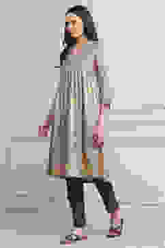 Taupe Poly Cotton Flared Kurta Pants Set image number 3