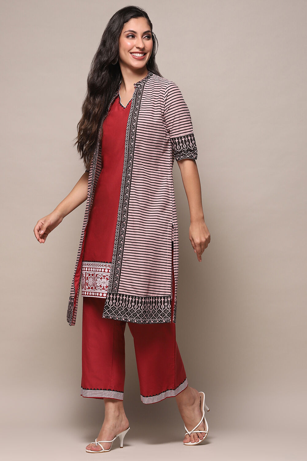 Maroon Cotton Printed Kurta & Palazzo Suit Set image number 4