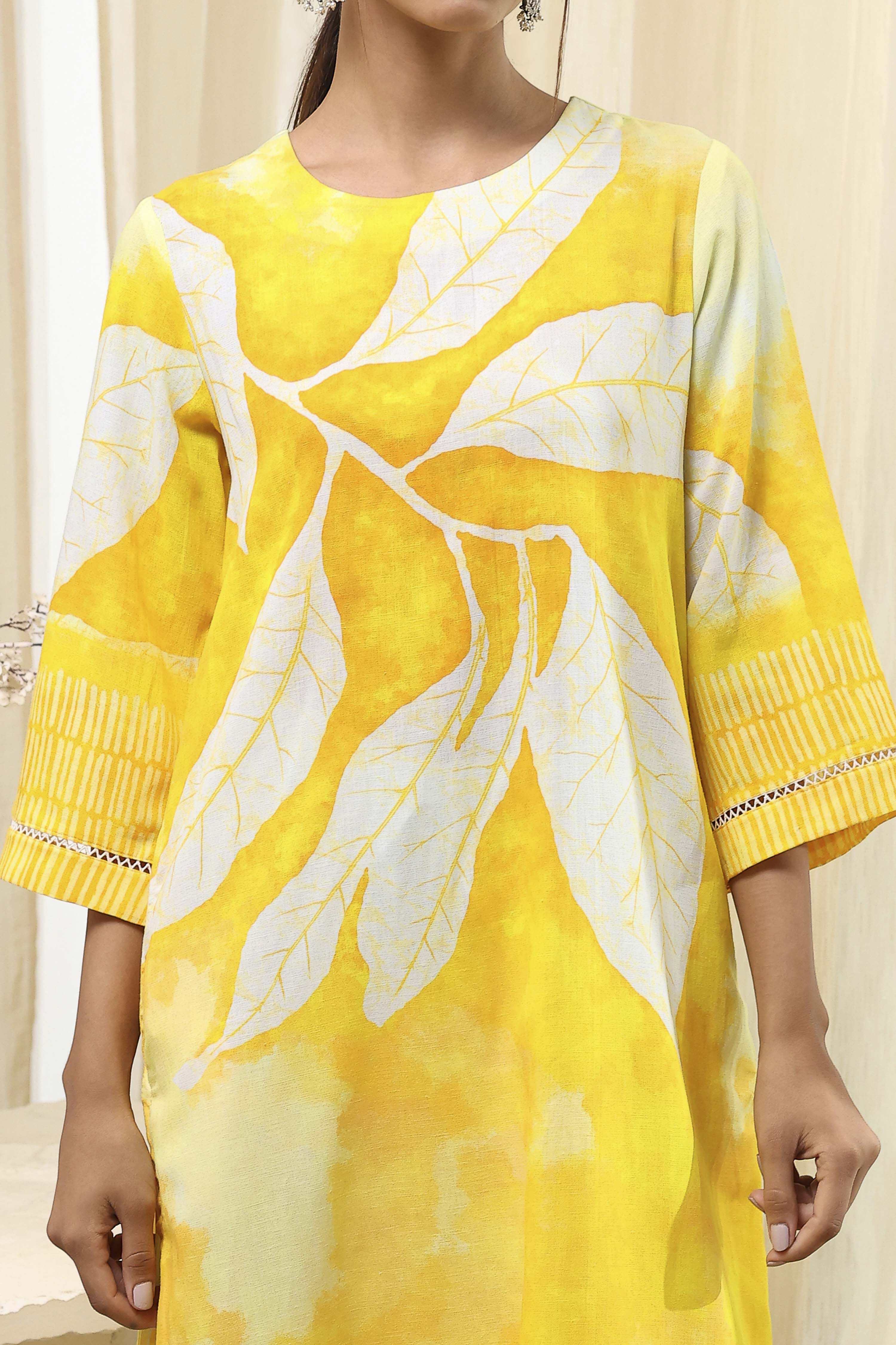 Turquoise Floral Printed Straight Kurta Set image number 1