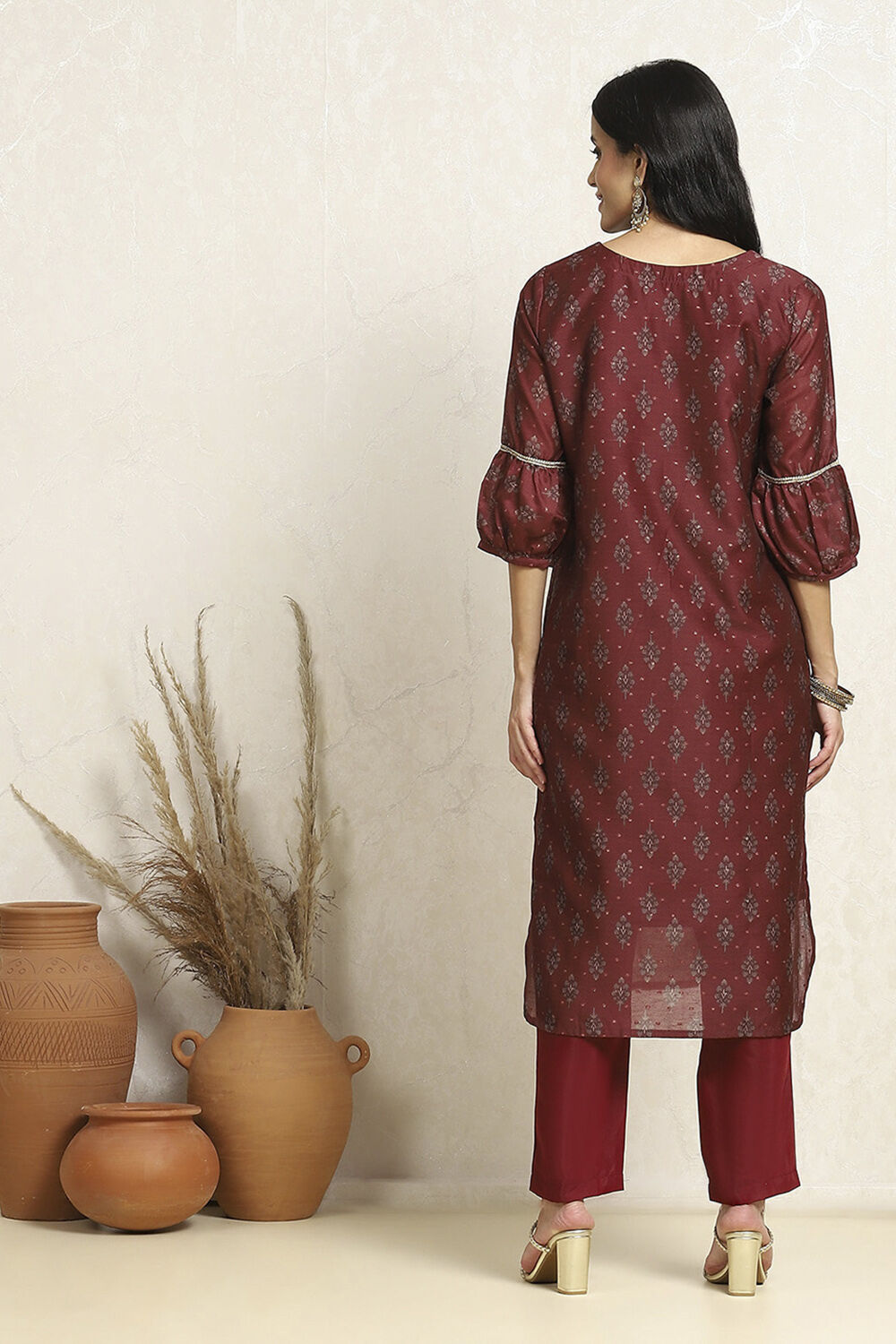 Maroon Chanderi Floral Printed Festive Unstitched Suit Set image number 5