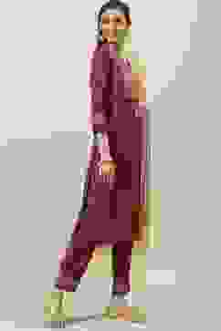 Wine Solid Straight Kurta Regular Pants Suit Set image number 6
