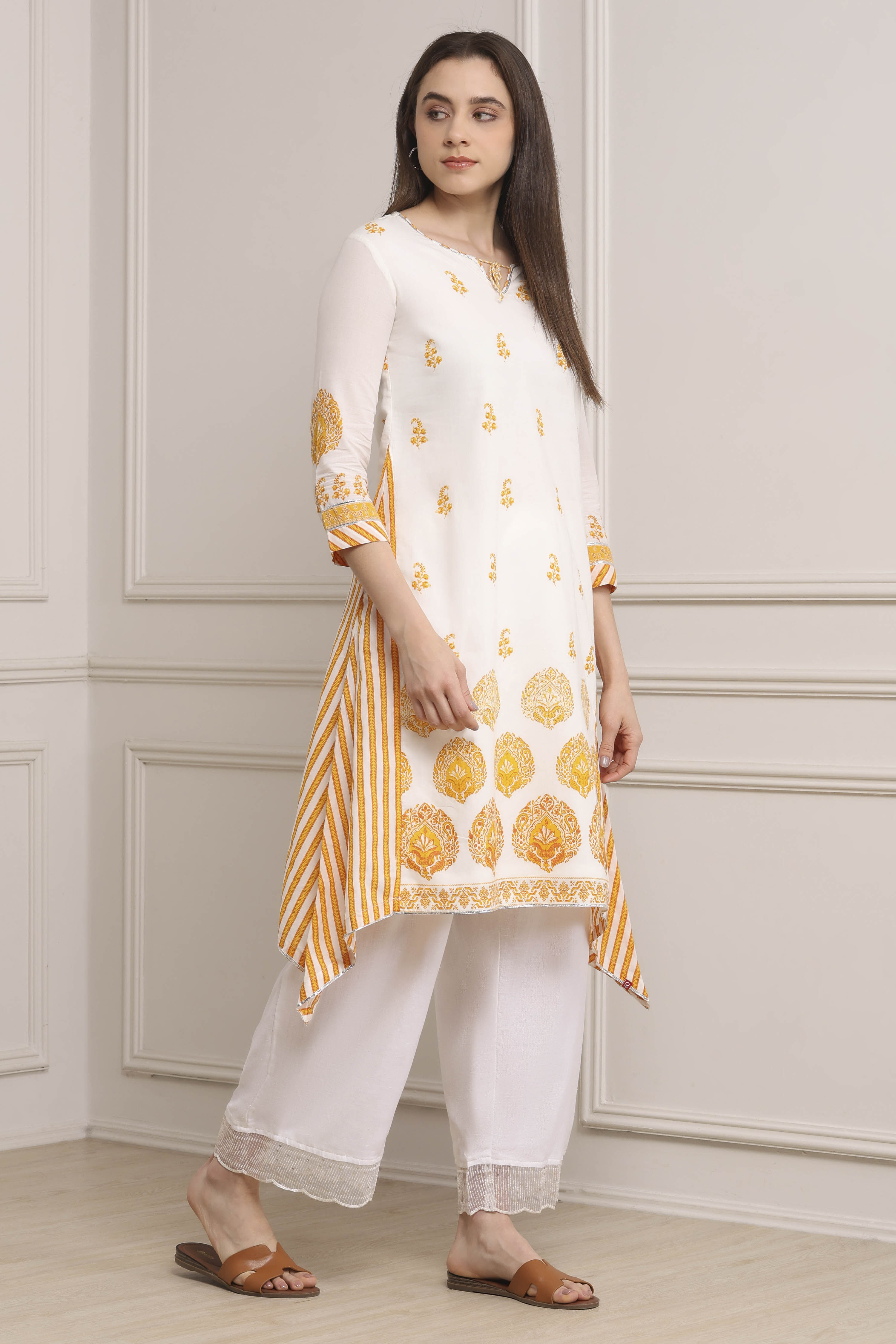 White-Yellow Cotton A-Line Kurta Pants Set image number 5