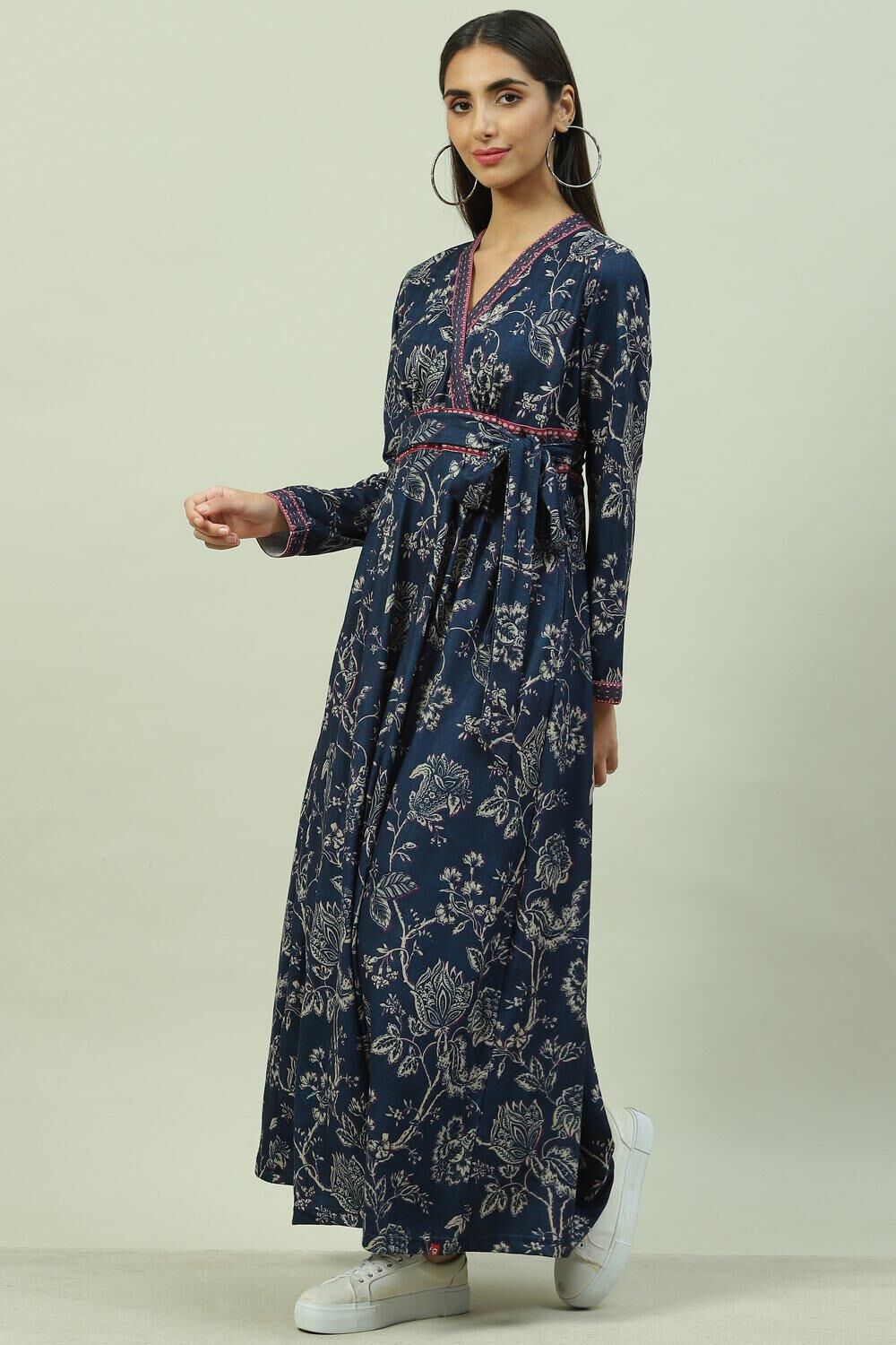 Indigo Pink Acrylic Flared Printed Dress image number 2