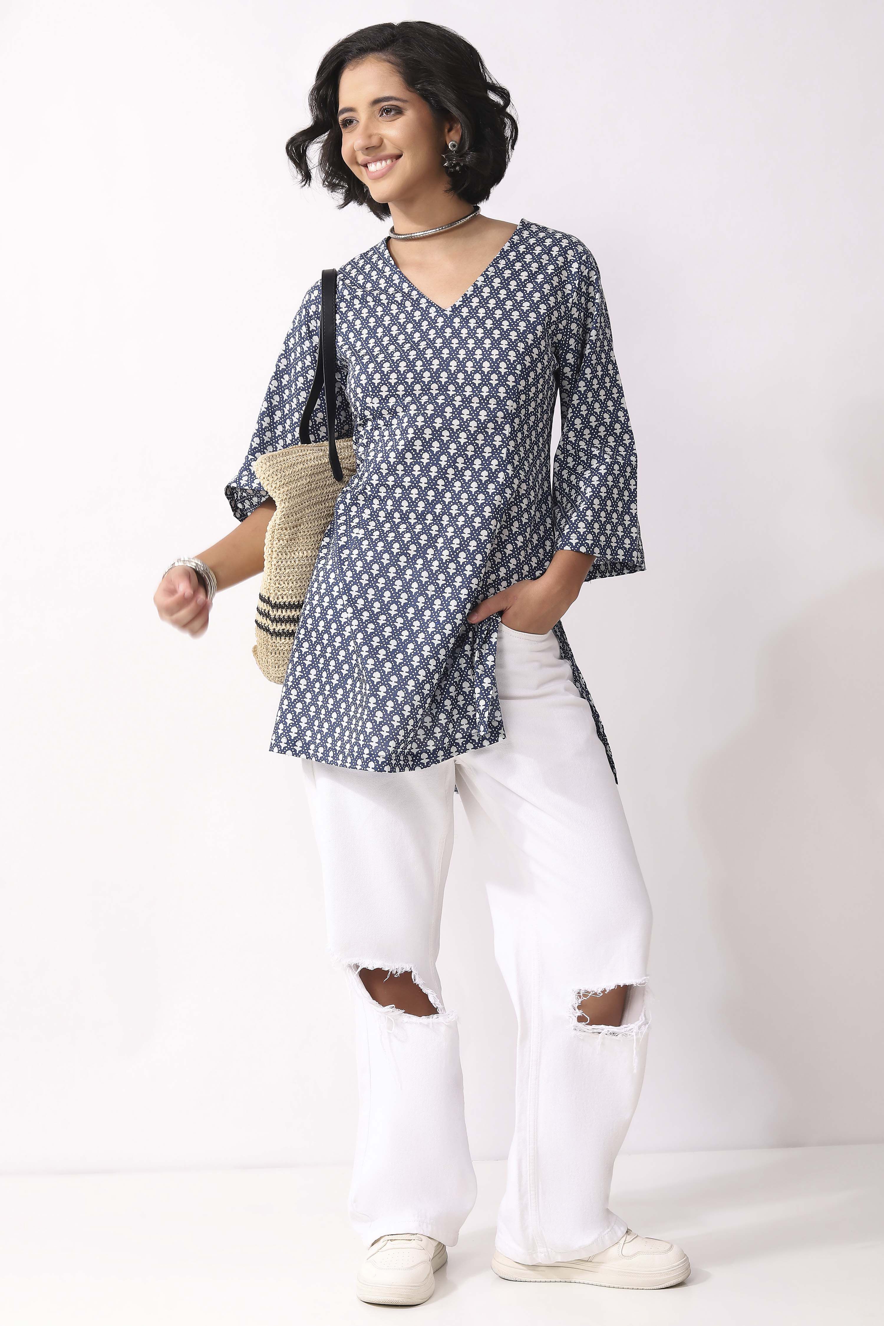 Indigo Cotton Ethnic Motif Print Lace-Up Kurti image number 0