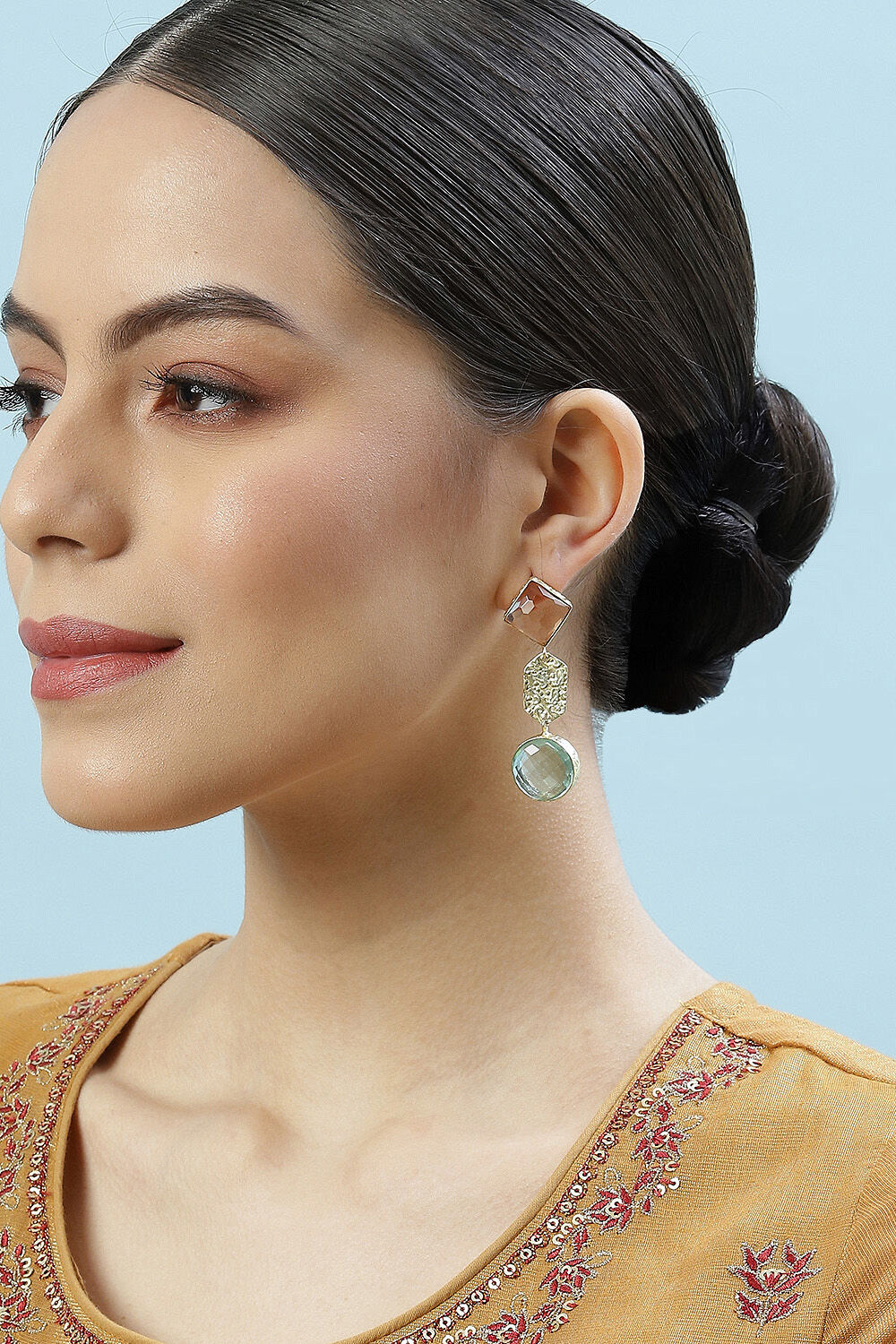 Brown Green Brass Earrings image number 3