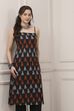 Black Cotton Abstract Printed Strappy Midi Dress image number 6